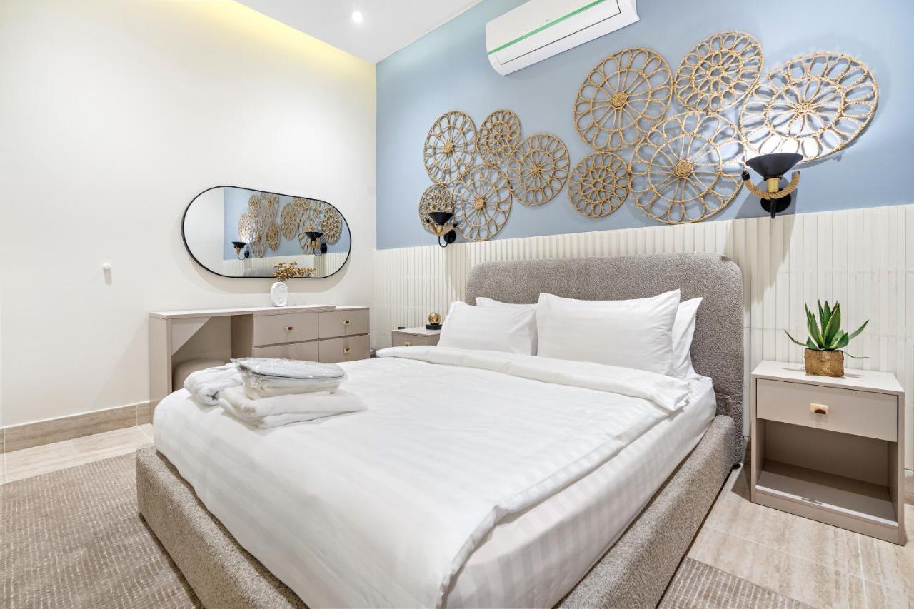 Mabaat - Al Yasmeen - 517 Apartment *